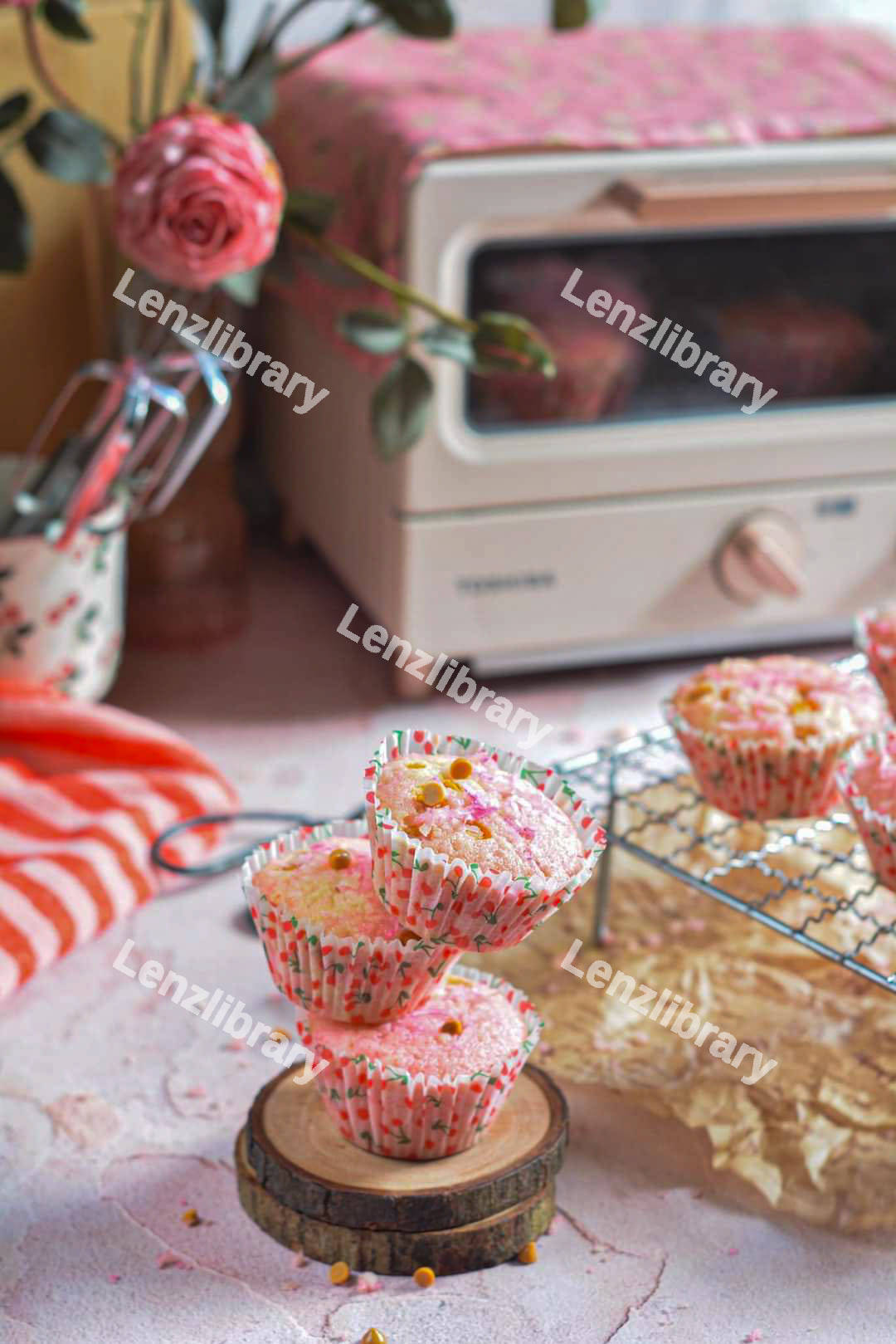 Pink cupcakes